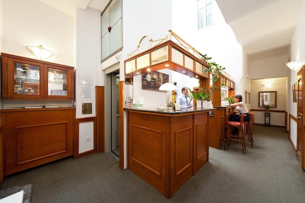 Boutique Hotel 16 Prague Ngoại thất bức ảnh