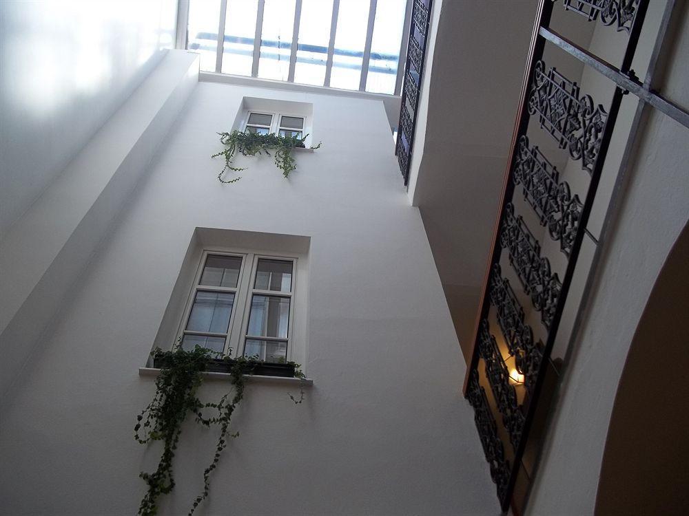 Boutique Hotel 16 Prague Ngoại thất bức ảnh