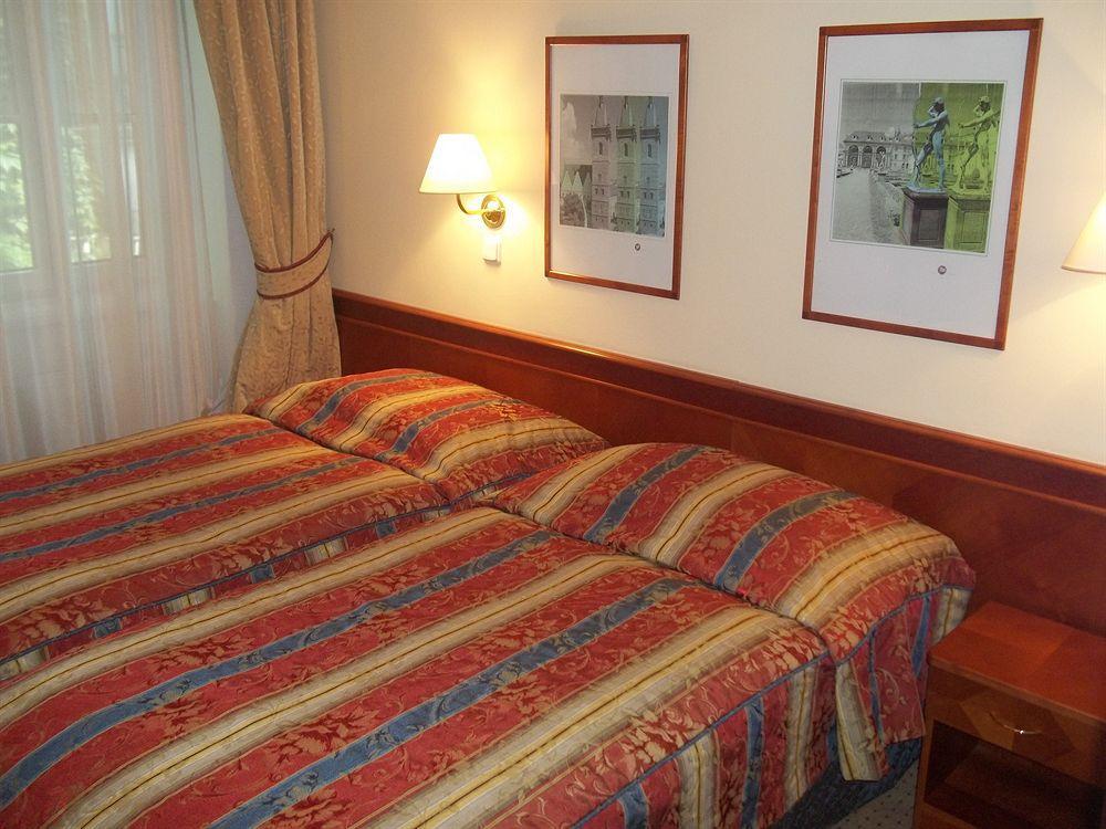 Boutique Hotel 16 Prague Ngoại thất bức ảnh